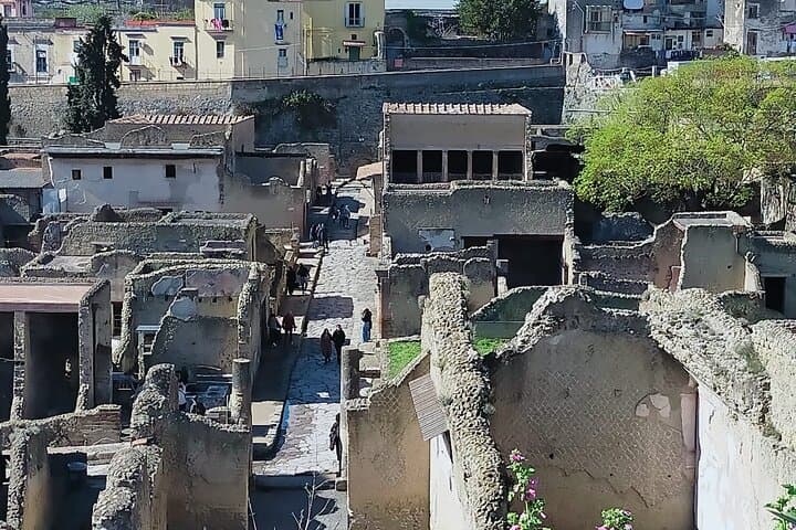 Grand Tour Herculaneum, Vesuvius & Pompeii