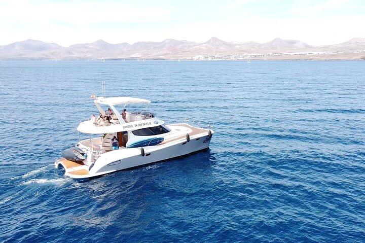 Puerto del Carmen: Katamarantur med vandsport