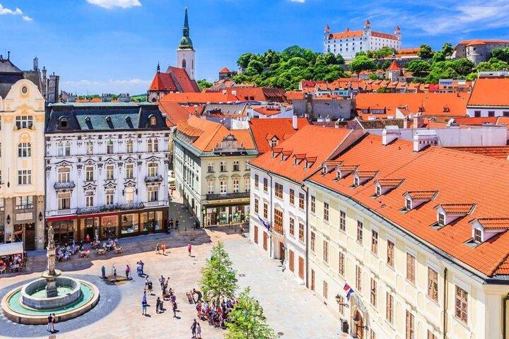 Dagtour Praag-Boedapest, enkele reis