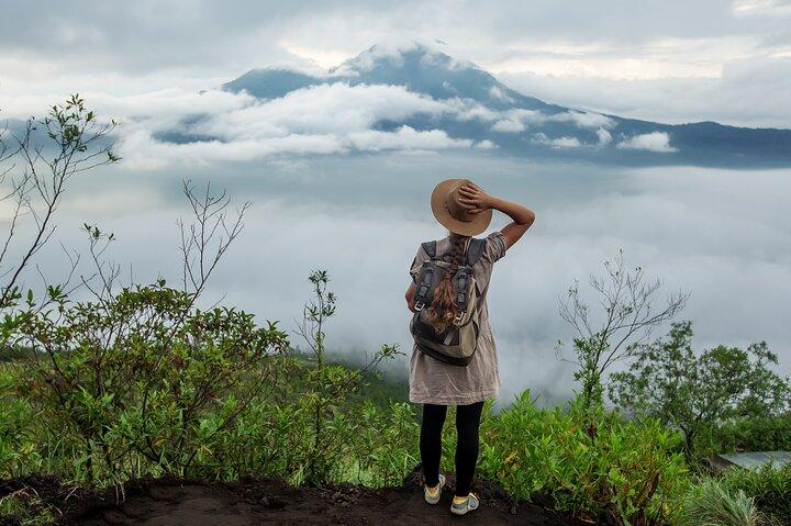 マウントバトゥール日の出トレッキング-バリ火山ハイキングツアー