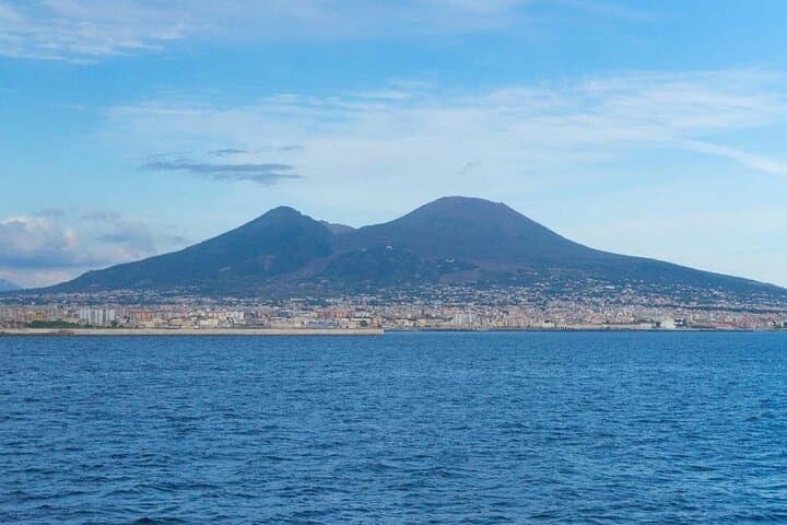 Mount Vesuvius and Pompeii private tour