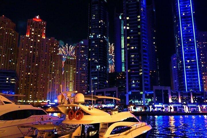 Private Dubai Night Sightseeing Tour with Professional Guide