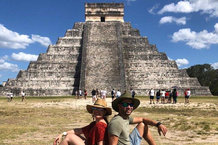 Tour de Dia completo Chichen Itza Cenote xcajum y Valladolid