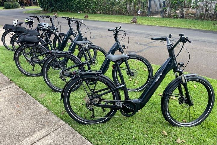 ポイプとコロアの電動自転車観光ツアー