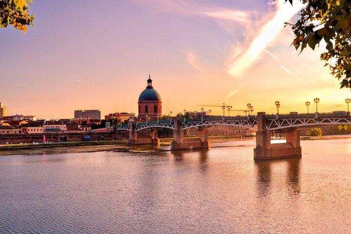 Recorrido privado a pie por Toulouse con guía (recorrido privado)