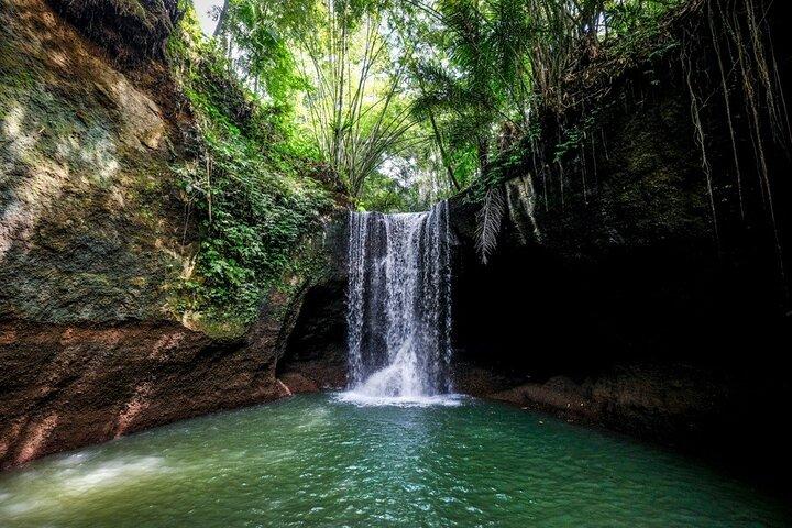 Best Ubud Waterfalls Tour: Kanto Lampo, Tibumana & Suwat