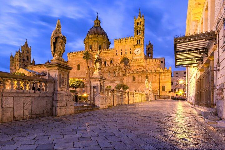 Palermo: recorrido privado a pie personalizado con un guía local