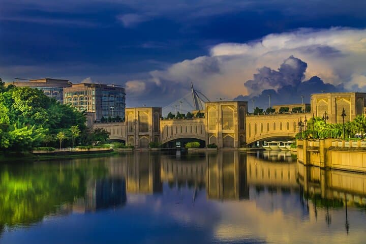 Putrajaya City Tour From Kuala Lumpur