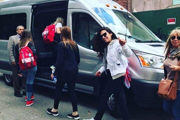 Private Transportation for Families and Groups in NYC 4 to 5 Hours