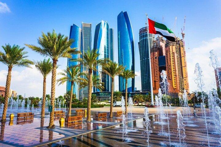 Abu Dhabi stadsrundtur: Sightsee det bästa av Abu Dhabi från Dubai