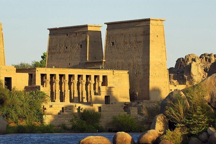 Pacchetto di viaggio di 2 giorni e 1 notte per Assuan e Luxor