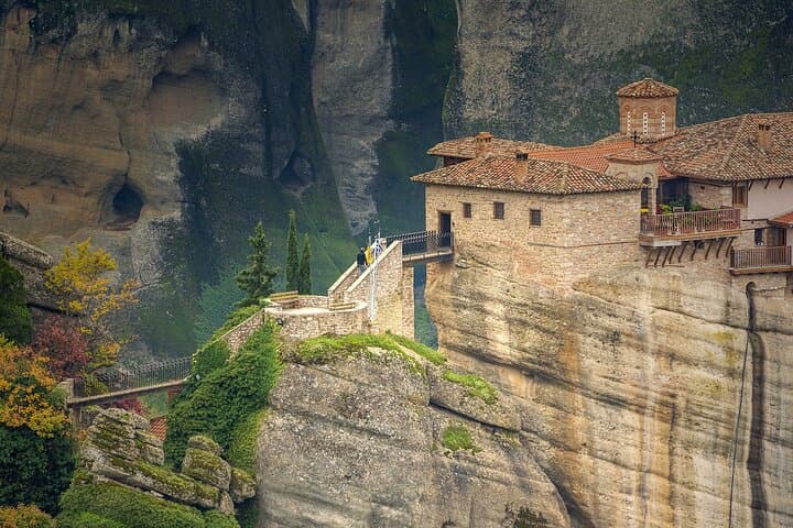 Full Day Tour of Meteora by bus from Athens