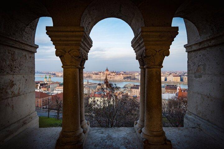 Excursão privada de dia inteiro em Budapeste e Szentendre com almoço