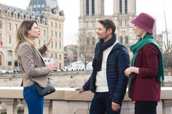 Paris Private Custom Tour mit einem lokalen Guide, versteckten Juwelen und Highlights