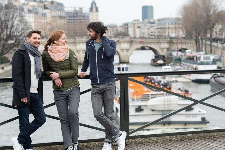 Paris Private Custom Tour mit einem lokalen Guide, versteckten Juwelen und Highlights