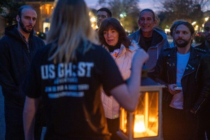 Die Grimoire Ghouls and Graves : Galveston Ghost Tour