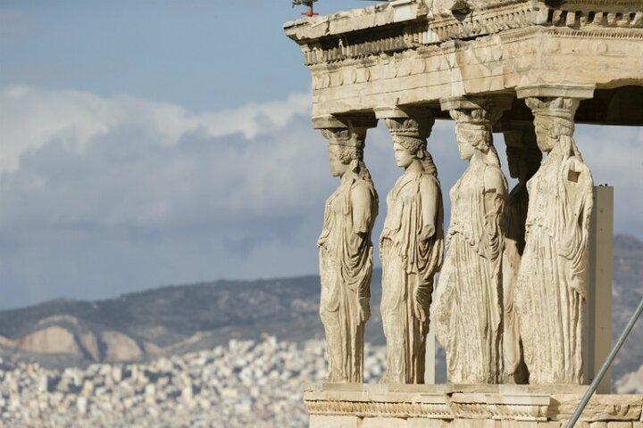 アテネ：アクロポリスの景色を眺めながらギリシャのシャンパンテイスティング体験