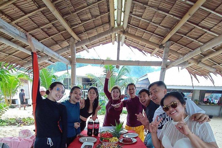 Private Honda Bay Island Hopping Tour