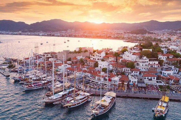Big Boss – Adults Only Boat Trip (16+)
