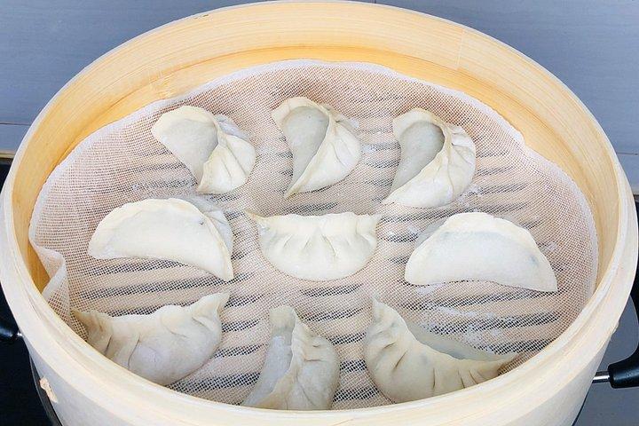 Online Cooking Class Handmade Noodles by Sunflower Li