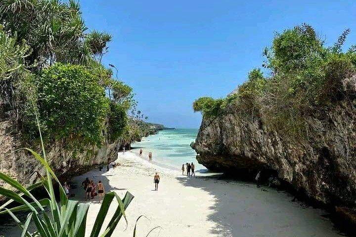 Utforska Zanzibars 6 Quintessential Southeastern Charm hel dag