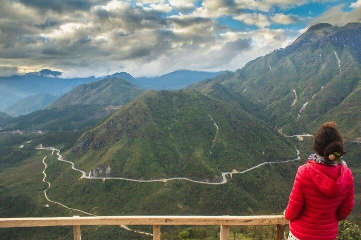 De Sapa: excursão de aventura a O Quy Ho e Trekking Sin Chai Village