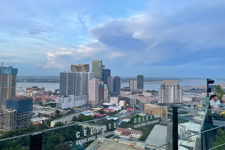 Dagstur i Phnom Penh med Bophany