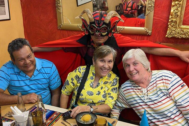 Recorrido gastronómico privado famoso por el casco histórico de Quito
