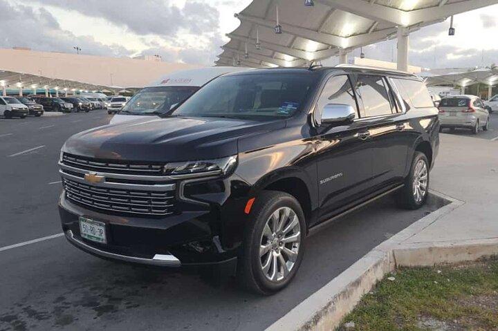 Aeropuerto de Cancún a Riviera Maya – Traslado privado en SUV de lujo