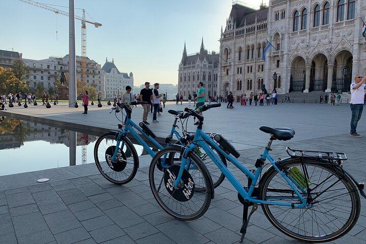 Budapest Höjdpunkter Privat elcykeltur