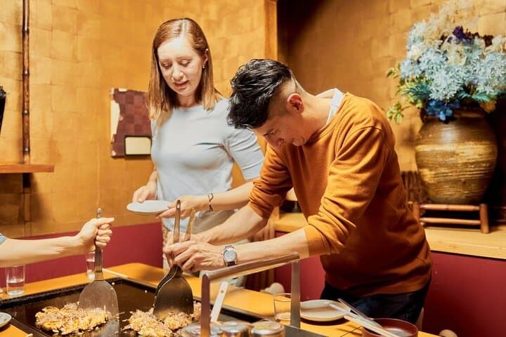 Osaka Street Food Tour: Private & Personalized