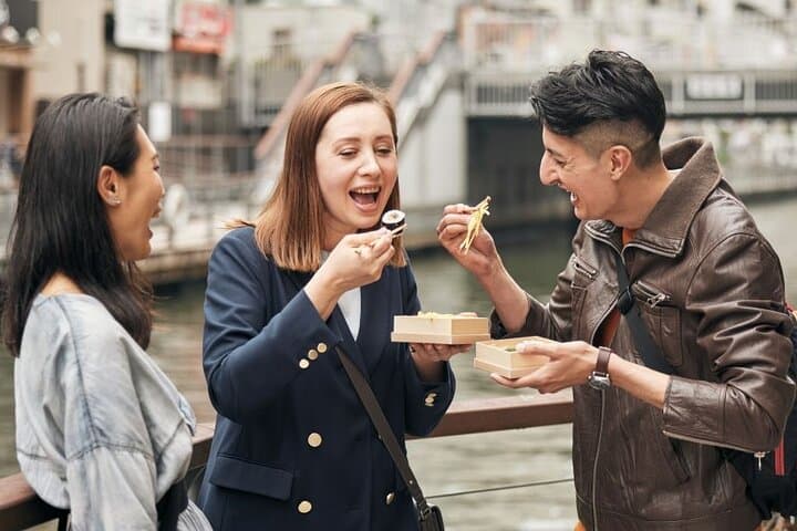 Osaka Street Food Tour: Private & Personalized