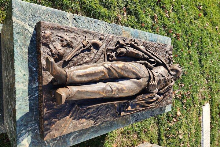 退役軍人によるアーリントン国立墓地ウォーキングツアー