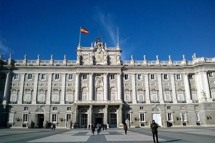 Palácio Real de Madrid Skip the Line Tour