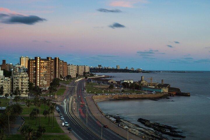 Montevideo Individuelle private Wanderung mit einem lokalen Guide