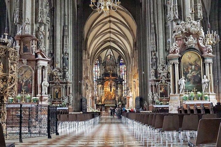 Unterirdische 2,5-stündige Tour mit St. Stephansdom Katakomben