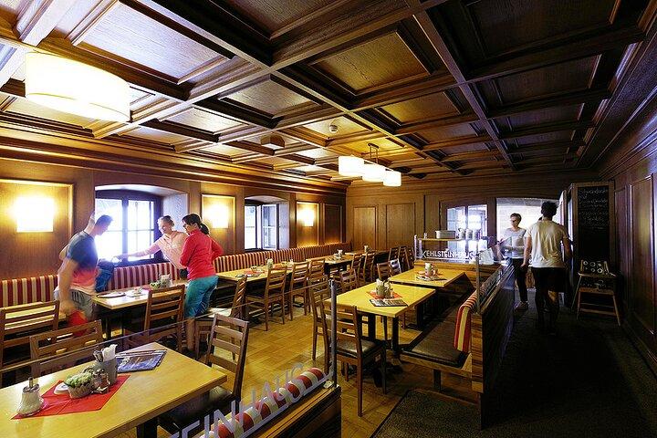 Private Eagles Nest & WWII Doku Center Tour incl. Tickets & Lunch