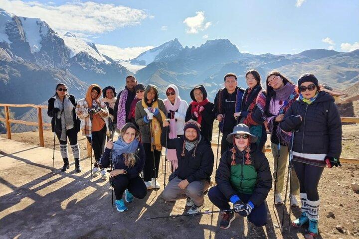 Rainbow Mountain & Red Valley Tour (Service Premium)