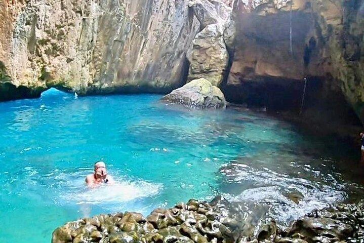 Excursion en kayak à Cala de Moraig, Fish Cave et Testos