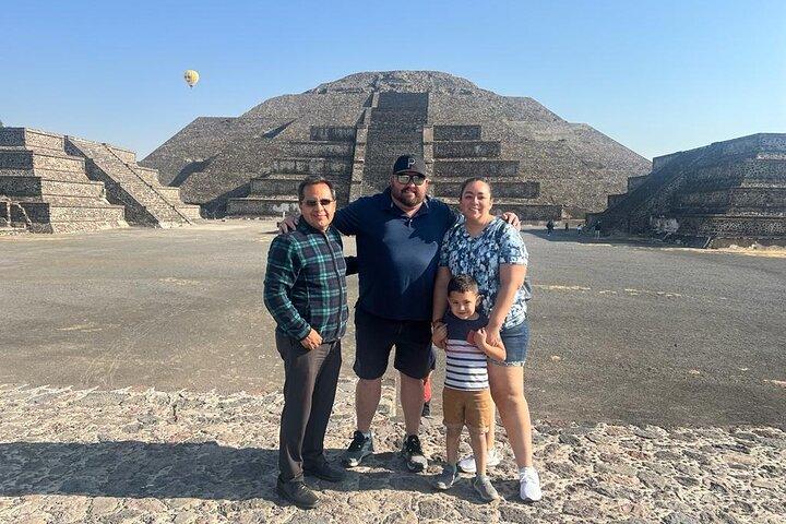 Privat Teotihuacan och Tequila Tasting Tour.