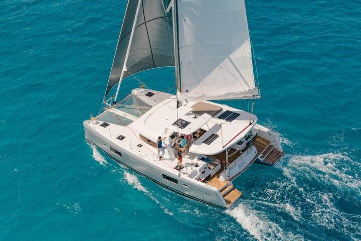 VIP Catamaran Private Tour in Lisbon up to 18 clients