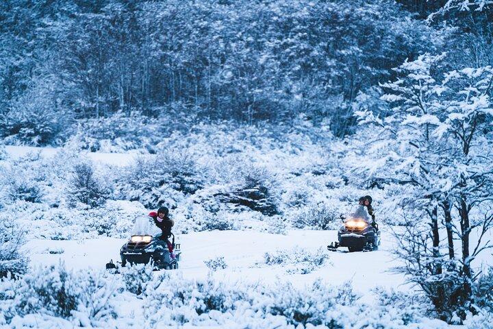 Snow Day Adventure: Hike & Moto Ski på Llanos del Castor
