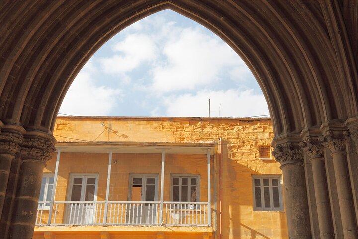 Nikosia: Privat anpassad vandringstur med en guide (privat rundtur)
