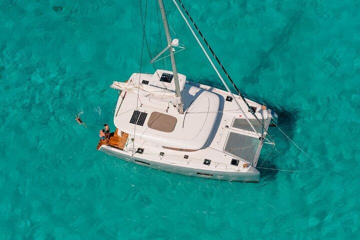 VIP Catamaran Private Tour in Lisbon up to 18 clients