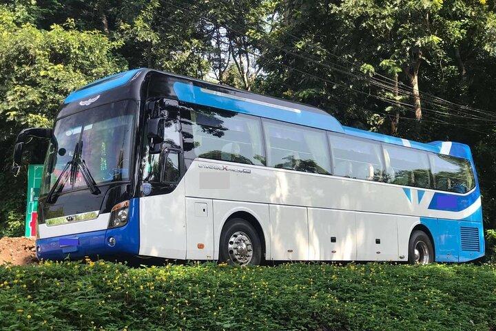 Bus privé de l'aéroport de Ho Chi Minh SGN aux hôtels de Ho Chi Minh