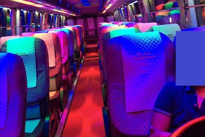 Privébus van Ho Chi Minh Airport SGN naar Ho Chi Minh Hotels