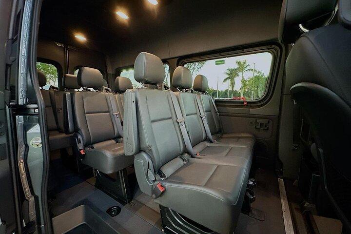 11 Passagiere Van Orlando Flughafen nach Port Canaveral One Way