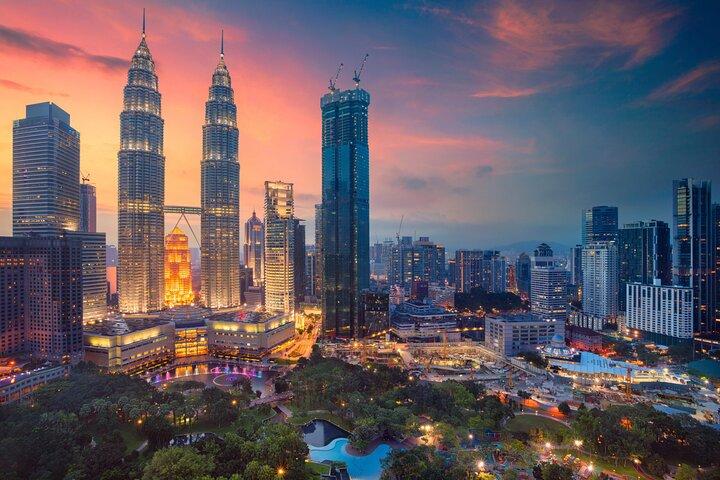 Kuala Lumpur-Tour: Aussichtsplattform der Petronas Twin Towers und Batu-Höhlen