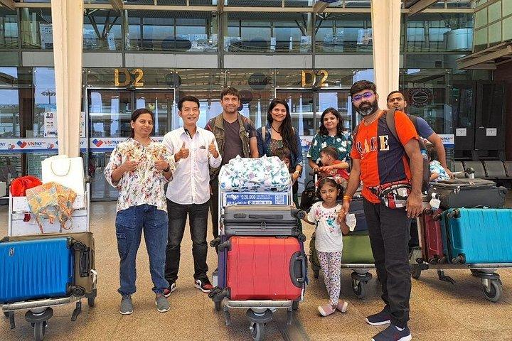 空港または駅からダナンまでの片道専用送迎