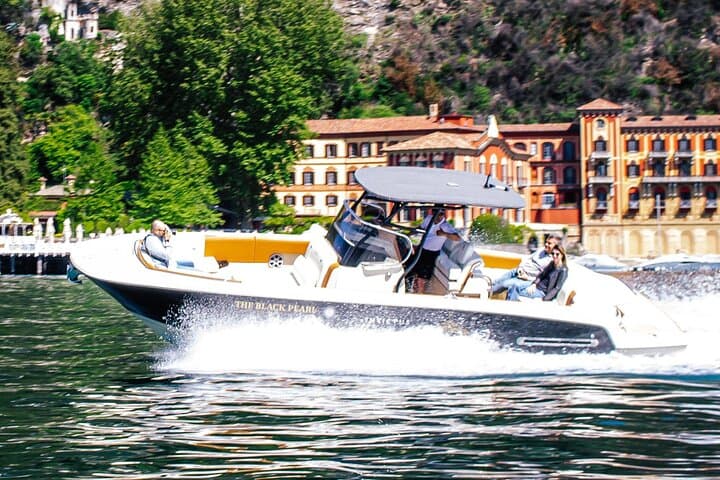 4H Como Lake Cruise drop of Bellagio and Varenna on Tender Yacht